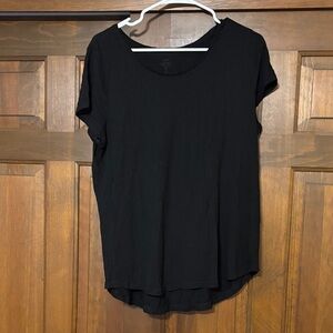 Luxe Black Short Sleeve Tee